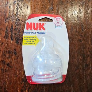 NUK baby bottle nipples 0m medium flow silicone anti colic 2 pack new in package